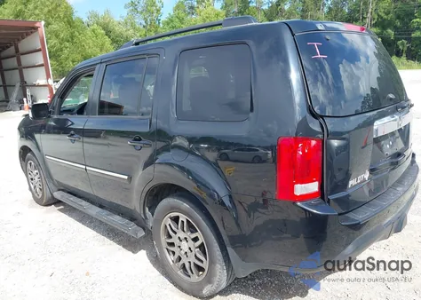2013 Honda Pilot Touring z USA, uszkodzony, nr VIN 5FNYF3H98DB014290